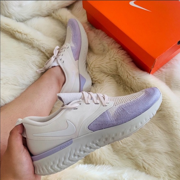 Nike Odyssey React Flyknit 2 Women's Running 7.5 - Picture 6 of 10